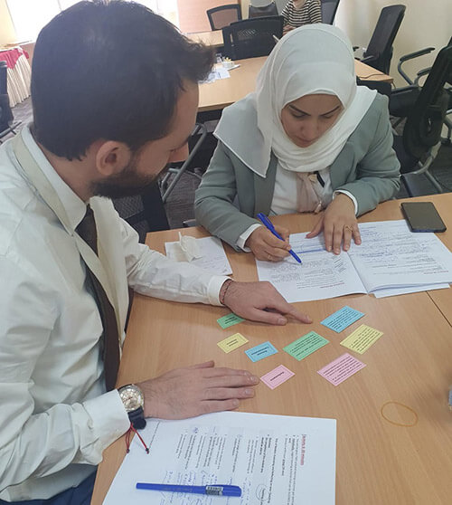 جامعة البحرين تعرف أعضاء هيئة التدريس بأحدث تقنيات وضع الأسئلة