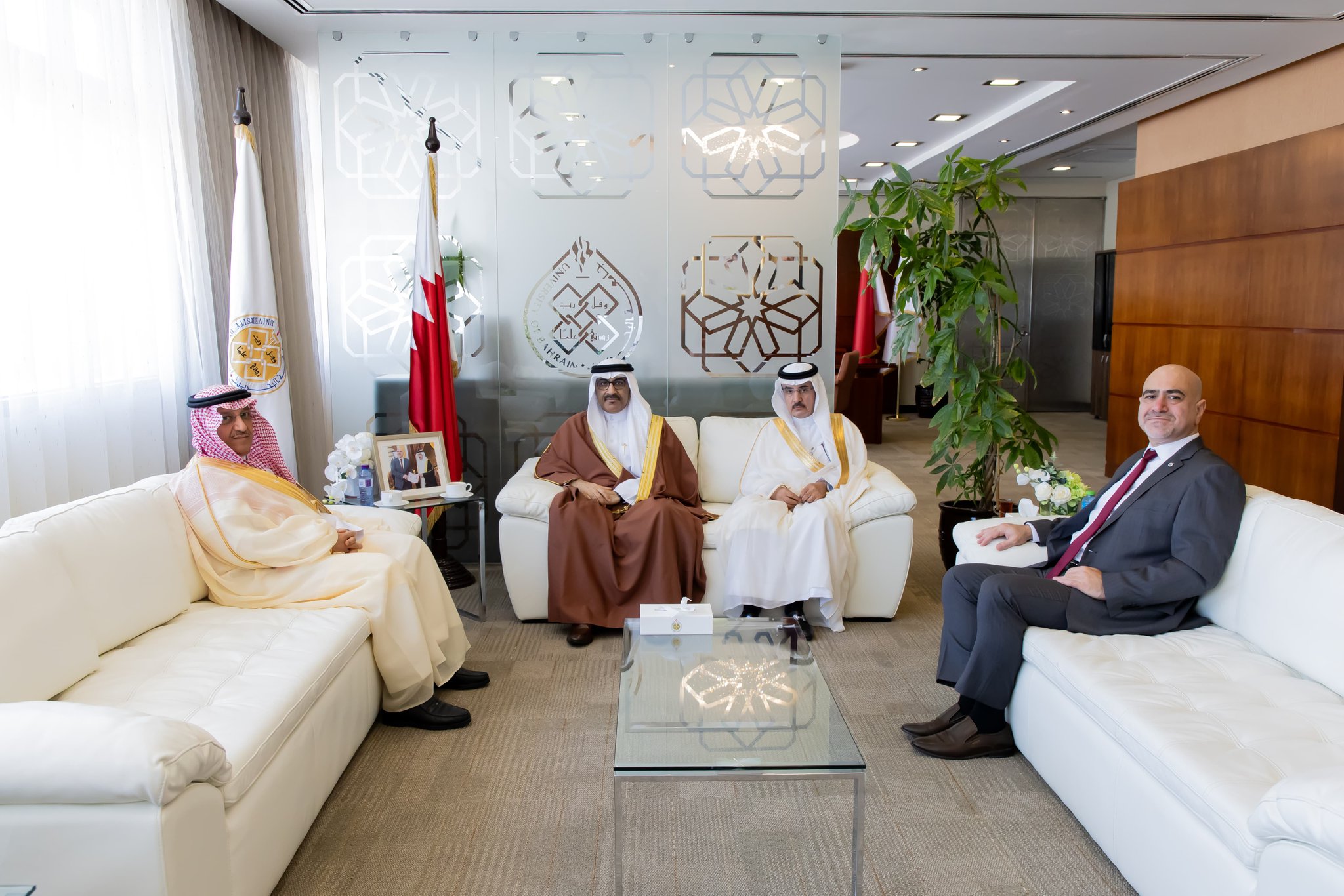 Education Minister, Saudi Counterpart visit University of Bahrain