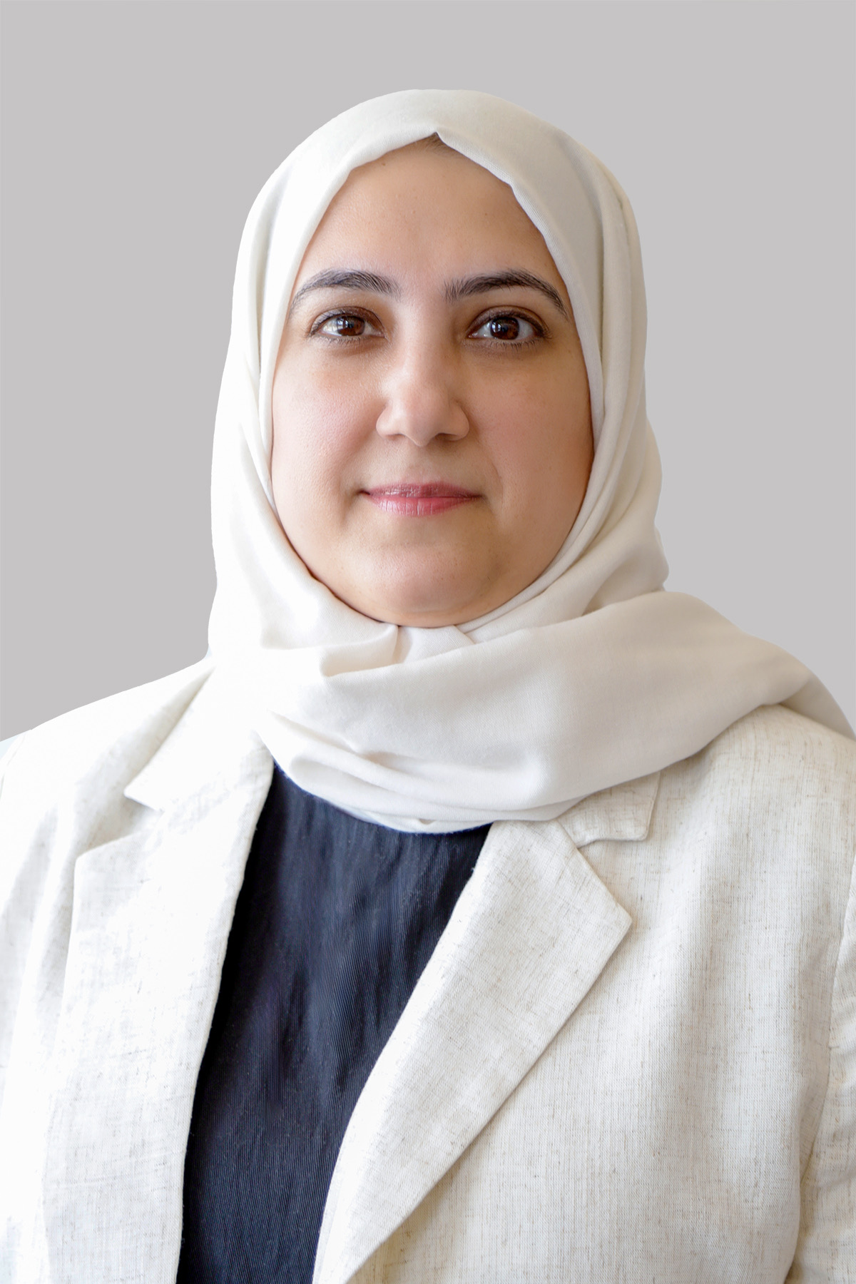 Dr Esra Wali