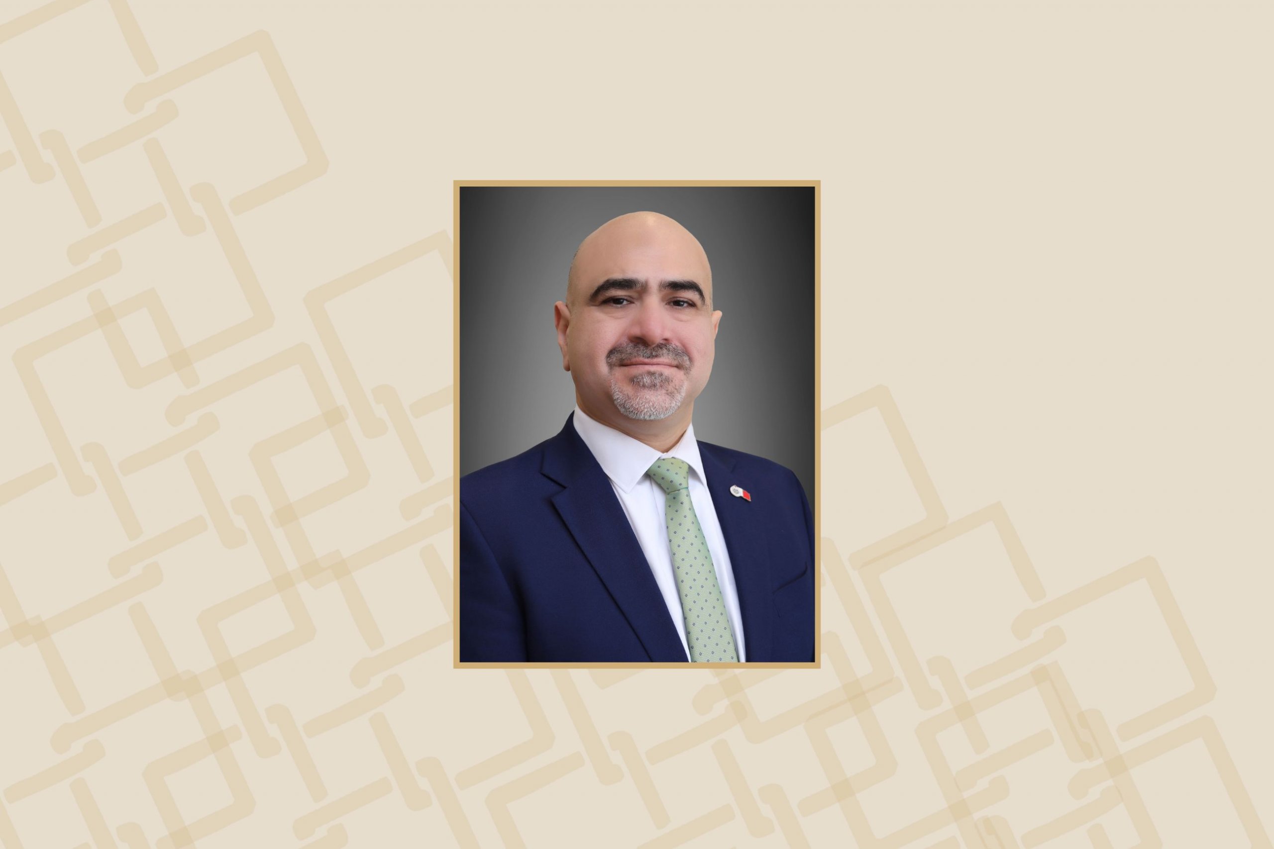University of Bahrain President Meets with Student Advisory Committee to Follow Up on Educational Process