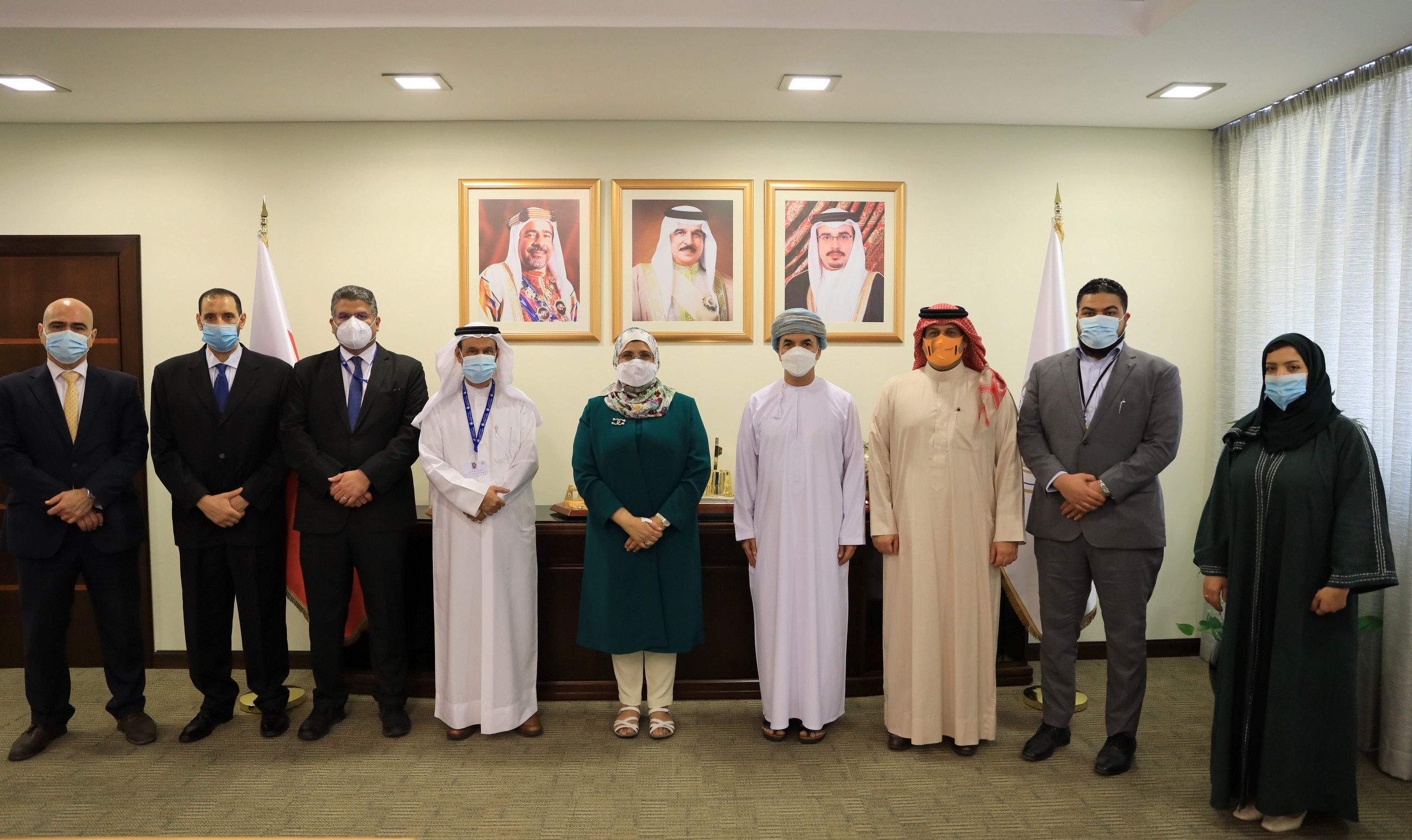 استعراض آفاق التعاون وتطويرها بين المؤسستين.. رئيسة جامعة البحرين تستقبل وفداً من مايكروسوفت البحرين وعمان