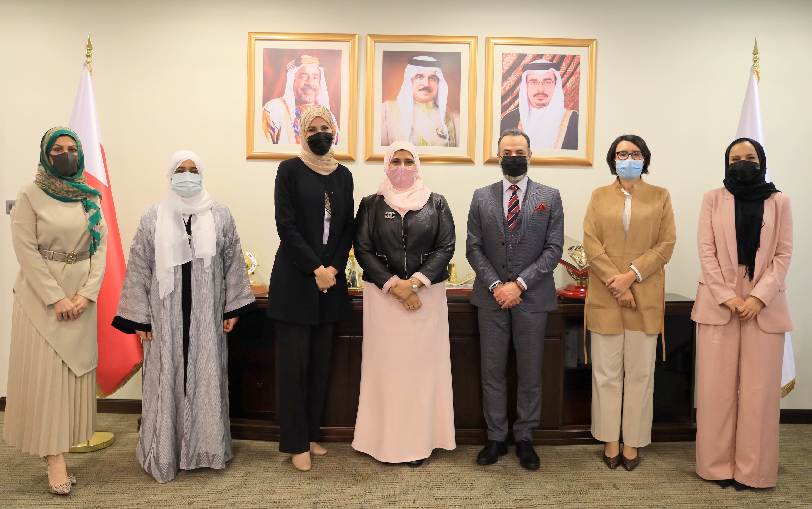 جامعة البحرين و”الملكية للبنات” تناقشان أوجه التعاون والتكامل بينهما