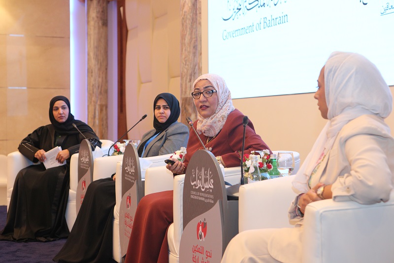 مشيرة إلى وجود 78 طالباً وطالبة في الجامعة الوطنية  جامعة البحرين توصي بتهيئة بيئة دراسية متكاملة لذوي الإعاقة