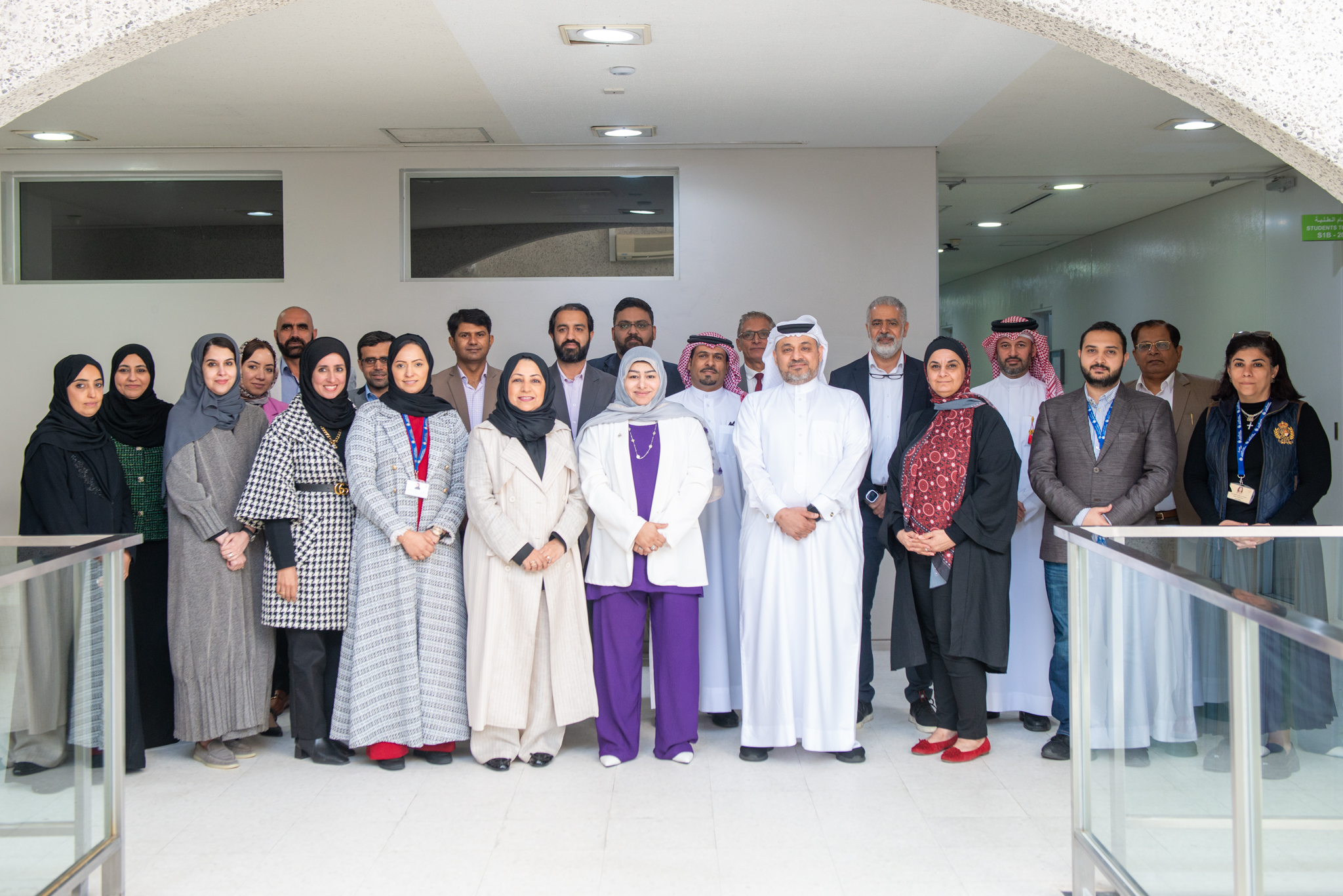 جامعة البحرين تنظم برنامجاً مهنياً لتطوير مهارات البحث العلمي لطلبتها