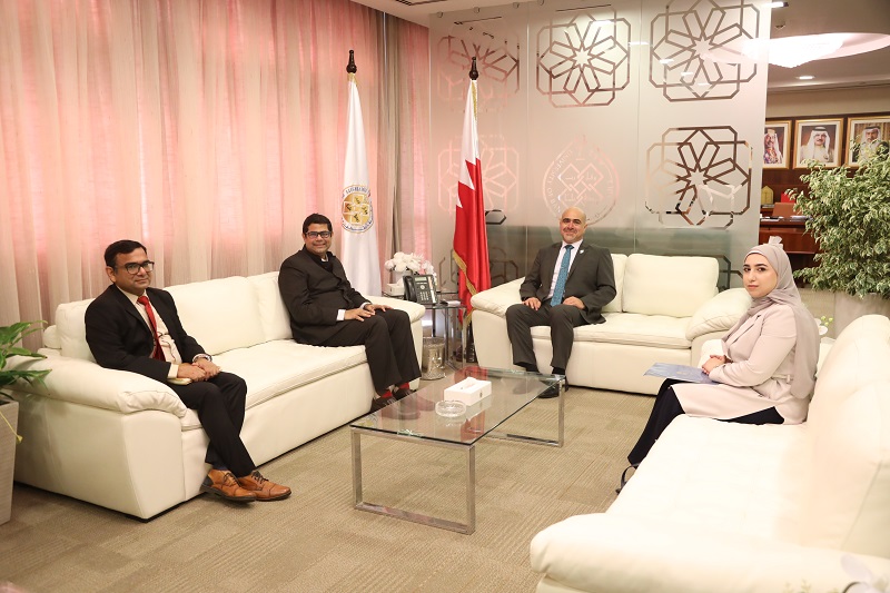 رئيس جامعة البحرين يستقبل سفير جمهورية الهند لدى مملكة البحرين