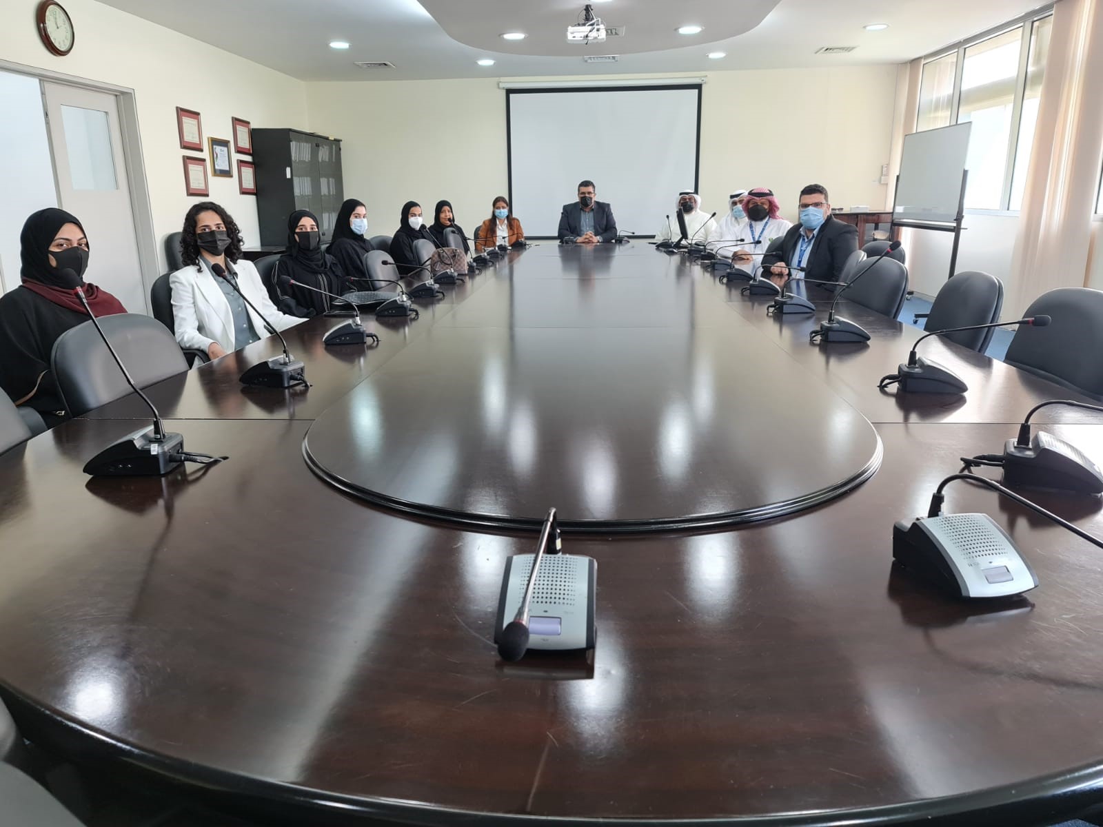 “إدارة أعمال” جامعة البحرين تقيم يوم تهيئة لمساعدي البحث والتدريس المستجدين